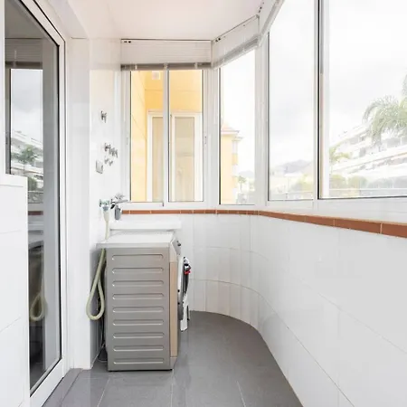 Spectacular Parking Sun Deck *
